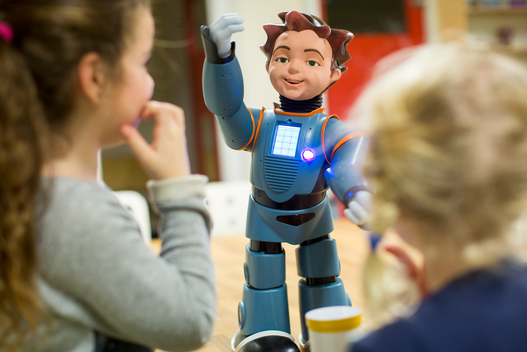 ‘Robot kan ons sociaal triggeren’